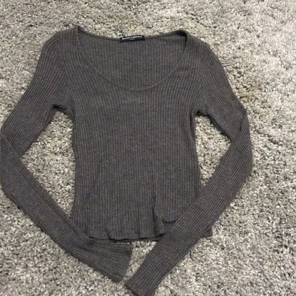 Long sleeve brandy Melville top